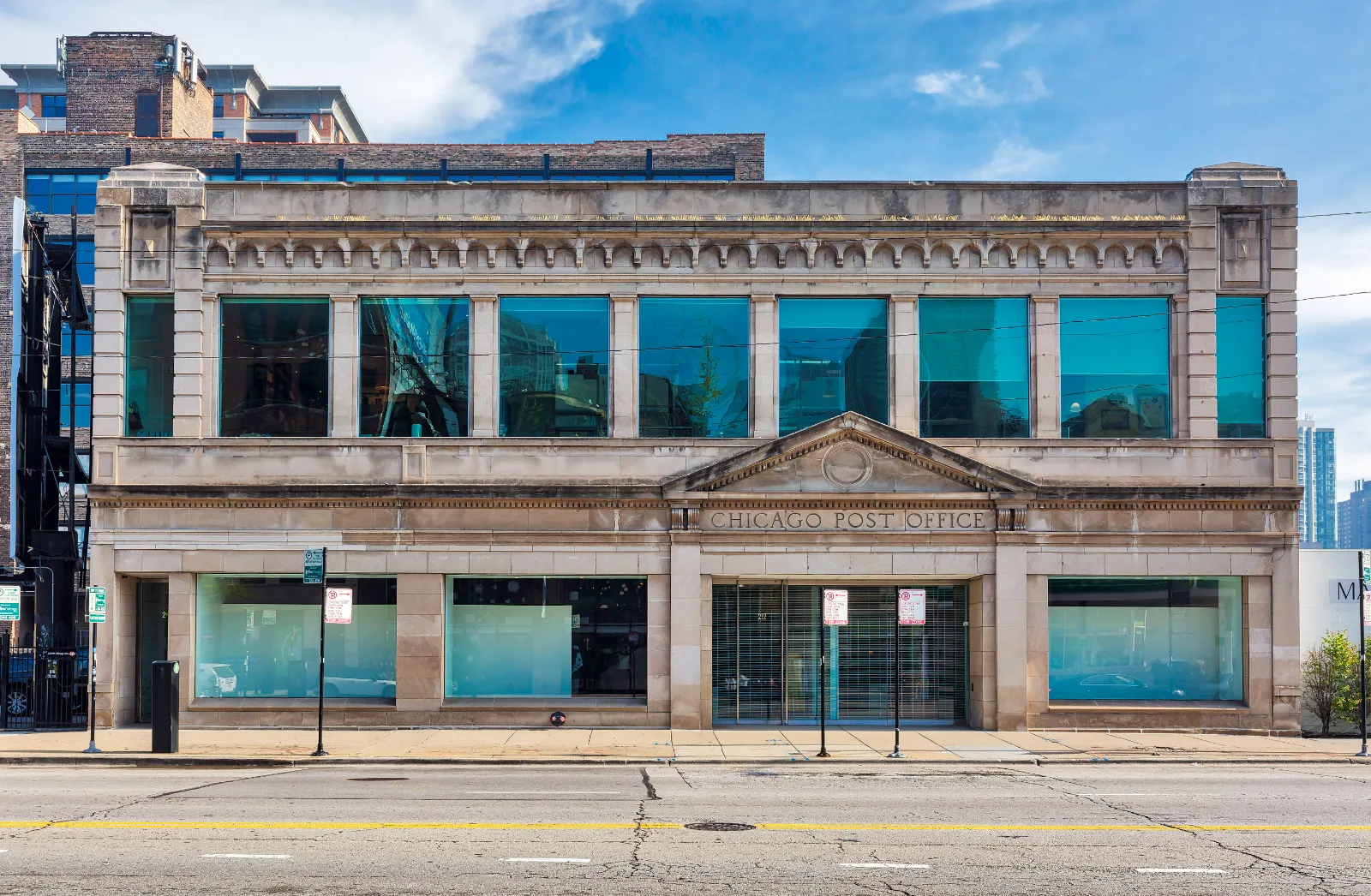 210 Chicago — 210 W Chicago Ave, Chicago